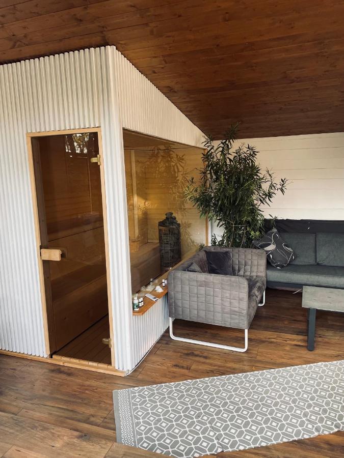 Balatonalmádi Pine-Wood Resort מראה חיצוני תמונה