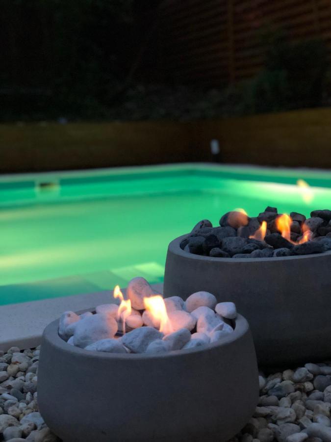 Balatonalmádi Pine-Wood Resort מראה חיצוני תמונה
